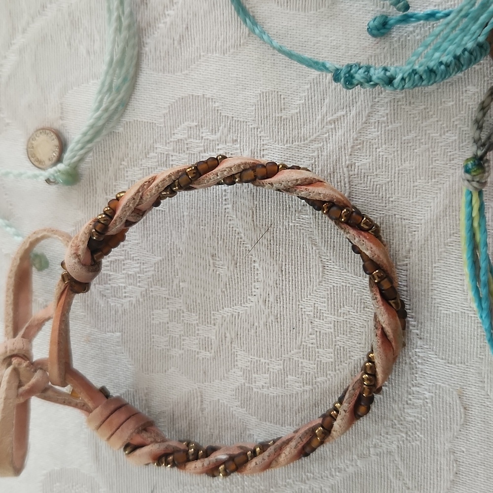 Pura Vida Bracelet Lot - Picture 8 of 9